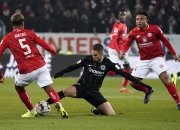 米兰体育网页版-沃尔夫斯堡客场大胜美因茨，继续保持不败纪录绽放