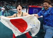 米兰体育,-举重比赛上日本选手表现出色，夺得冠军