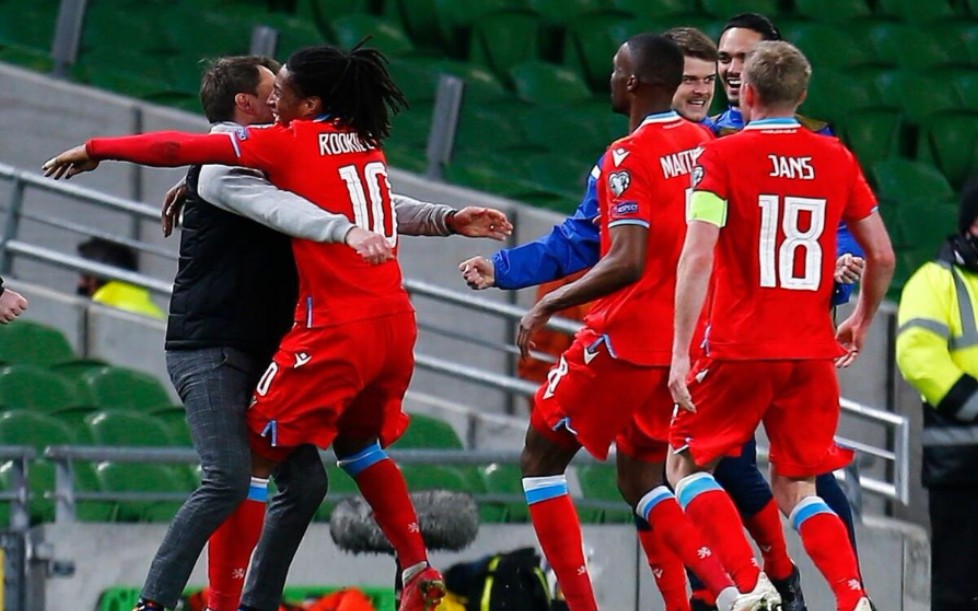 塞尔维亚篮球队实力强劲,横扫对手 塞尔维亚篮球队实力强劲,横扫对手