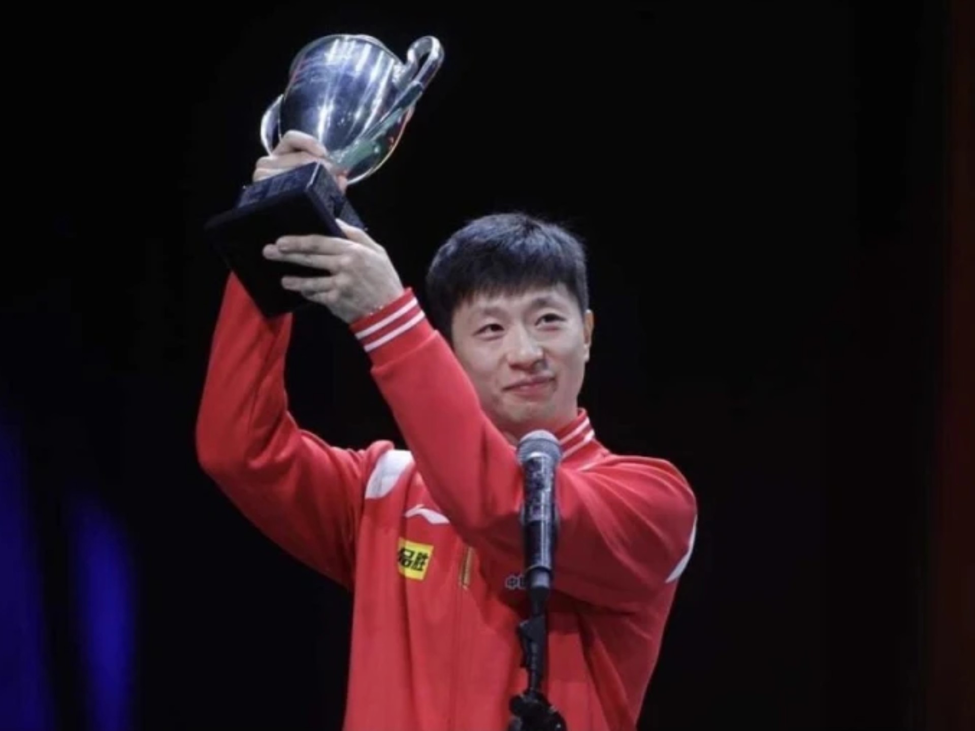 冠军晋级下一轮赛事，展现实力的简单介绍