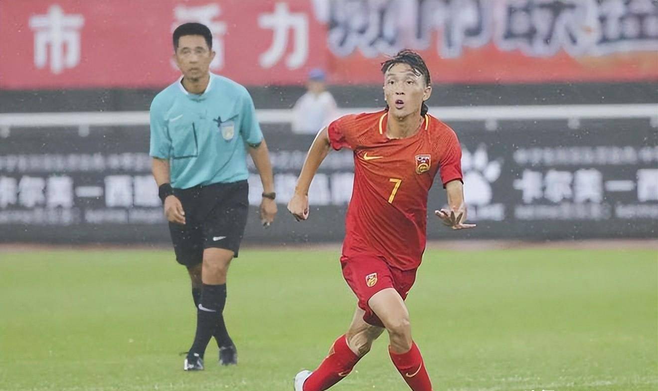 云南空中走廊主教练辞职,队伍陷入动荡 云南空中走廊主教练辞职,队伍陷入动荡