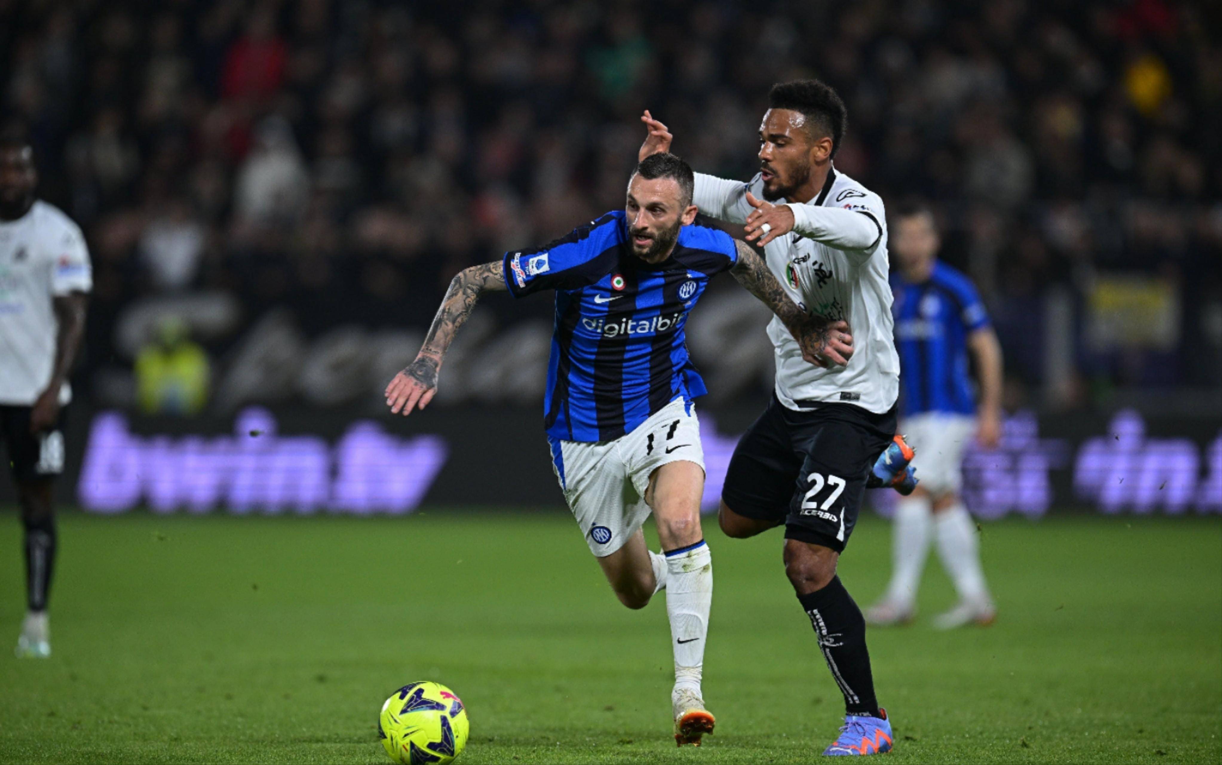 南特队无法战胜里昂，