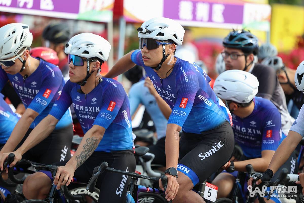 关于福建选手在比赛中表现出色,获得胜利的信息 关于福建选手在比赛中表现出色,获得胜利的信息