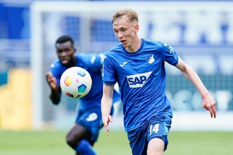 霍芬海姆主场大胜弗伦斯堡,欧战资格固定巩固 霍芬海姆主场大胜弗伦斯堡,欧战资格固定巩固