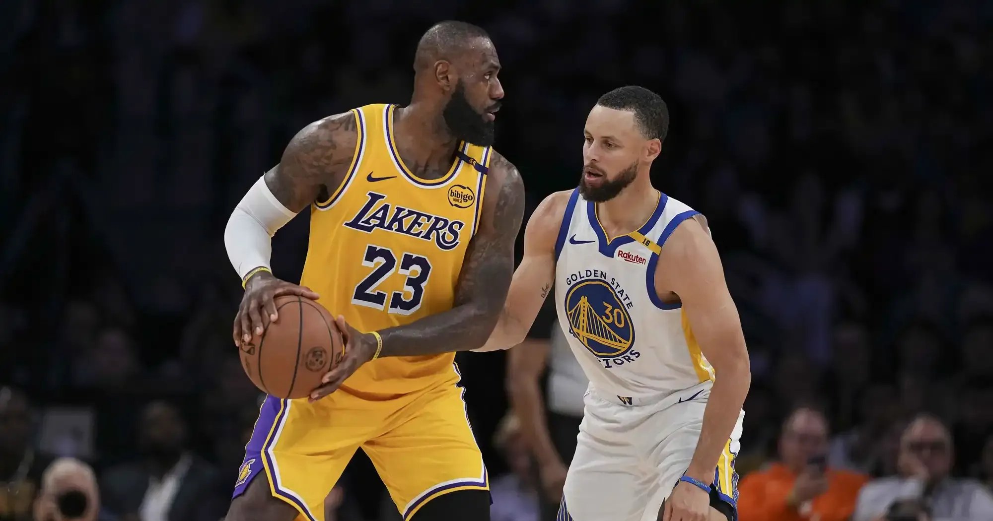 关于骑士遭遇连败,詹姆斯抱憾荒废三分球的信息 关于骑士遭遇连败,詹姆斯抱憾荒废三分球的信息