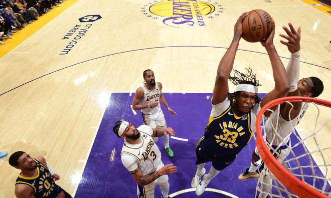 湖人胜勇士，豪取三连胜