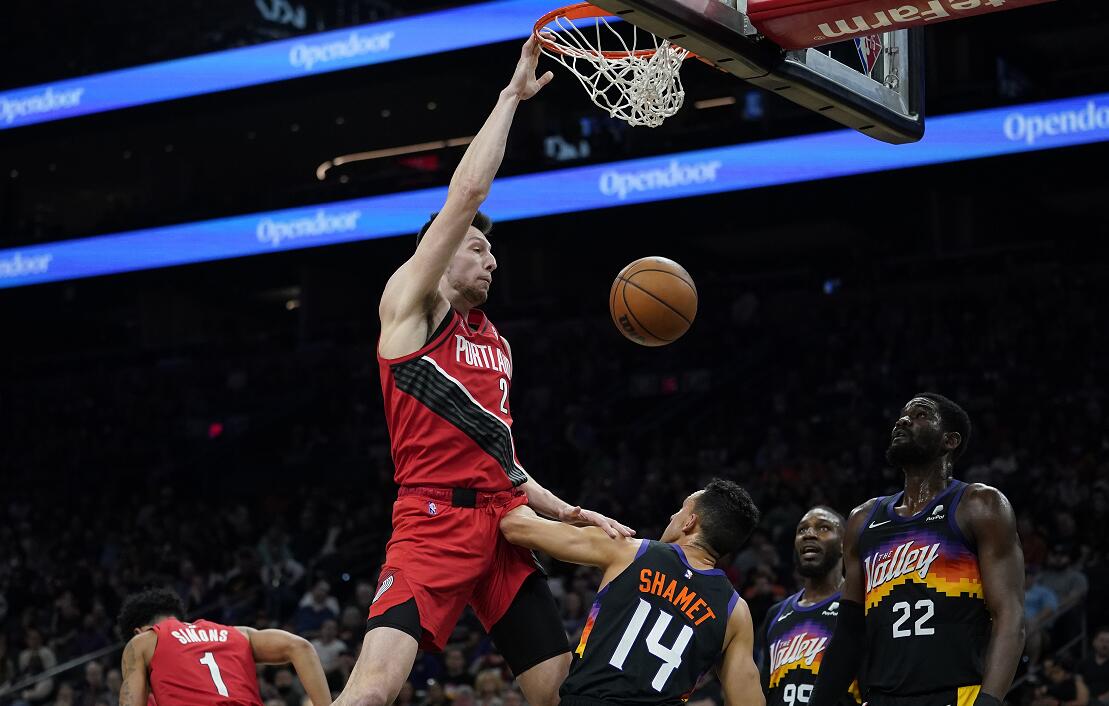 包含开拓者大胜老鹰,轻取三连胜的词条 包含开拓者大胜老鹰,轻取三连胜的词条